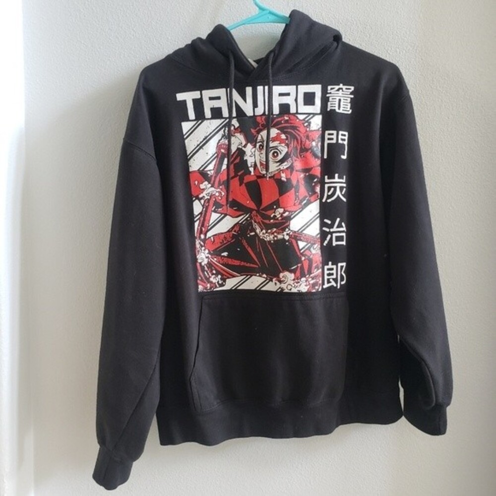 Demon slayer Tanjiro black hoodie size medium